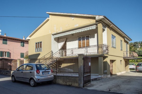 casa indipendente in vendita a Verona