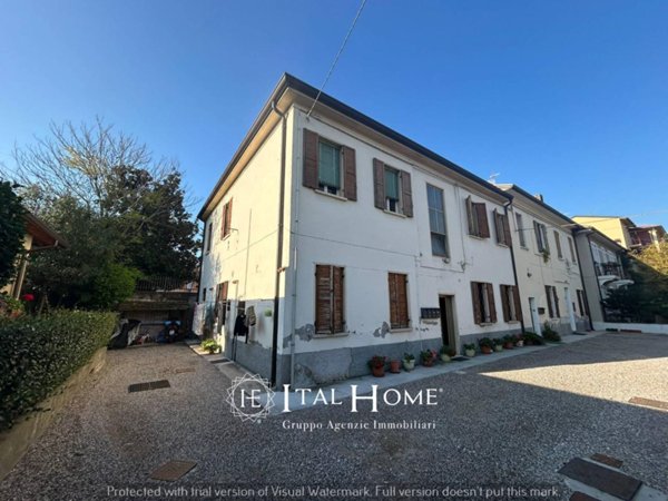 appartamento in vendita a Verona in zona Borgo Roma
