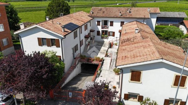 appartamento in vendita a Verona