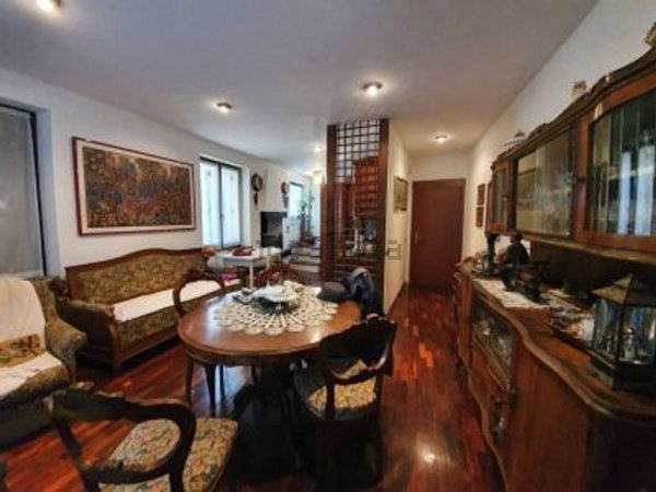 appartamento in vendita a Verona in zona Avesa