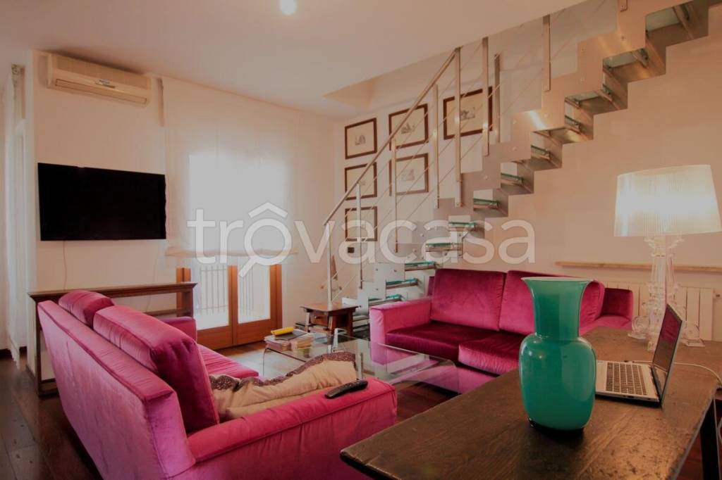 appartamento in vendita a Verona in zona Borgo Venezia / Borgo Trieste