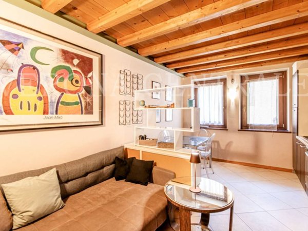 appartamento in vendita a Verona in zona Centro Storico