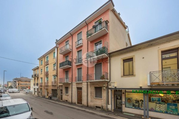 appartamento in vendita a Verona in zona San Pancrazio