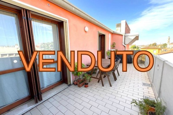 appartamento in vendita a Verona in zona Cadidavid