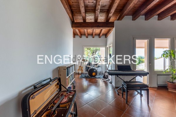 casa indipendente in vendita a Verona