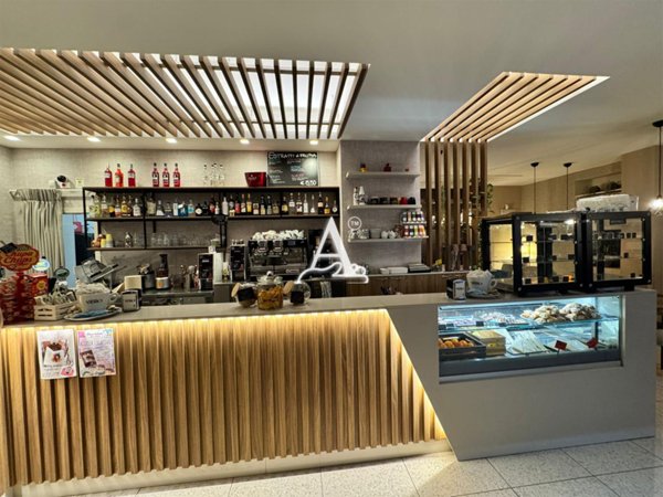 negozio in vendita a Verona