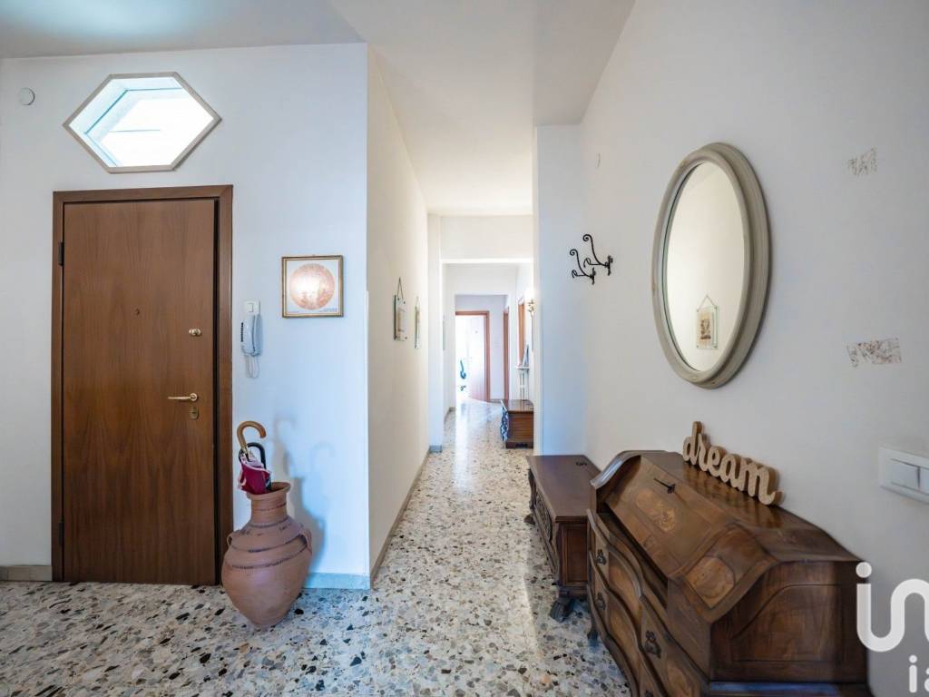 appartamento in vendita a Verona in zona San Pancrazio