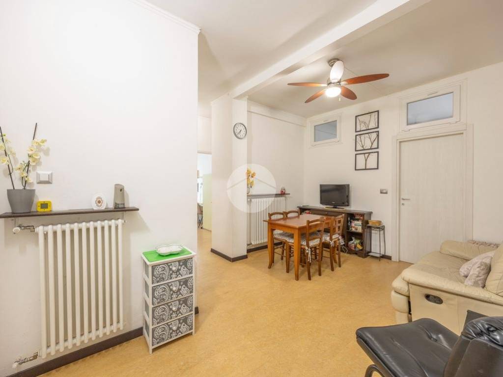 appartamento in vendita a Verona in zona Musicisti / Santa Croce