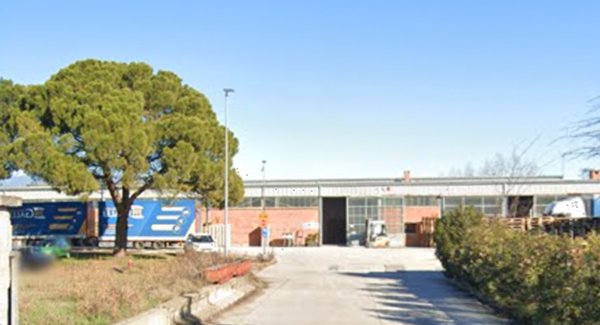 capannone in vendita a Verona