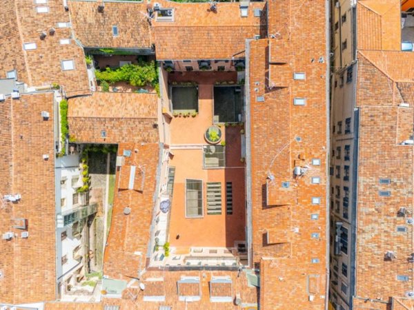 ufficio in vendita a Verona in zona Centro Storico