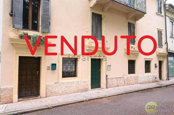 appartamento in vendita a Verona in zona San Zeno