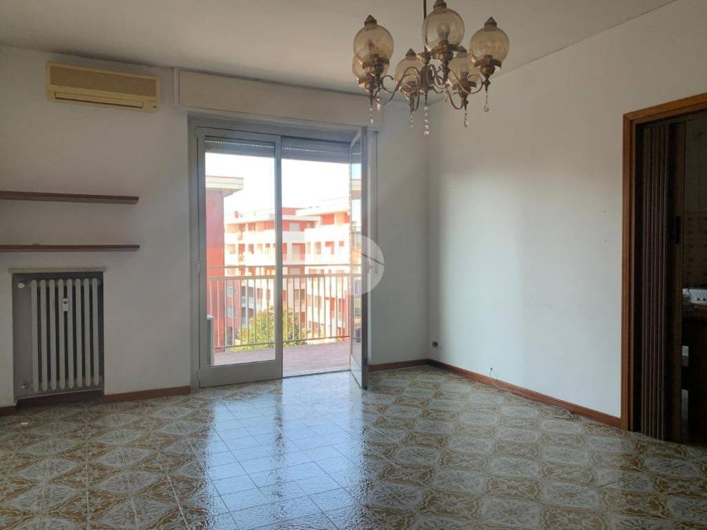 appartamento in vendita a Verona in zona Golosine