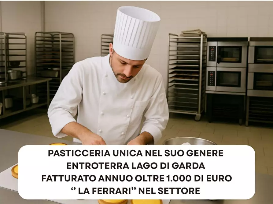 negozio in vendita a Verona in zona Centro Storico