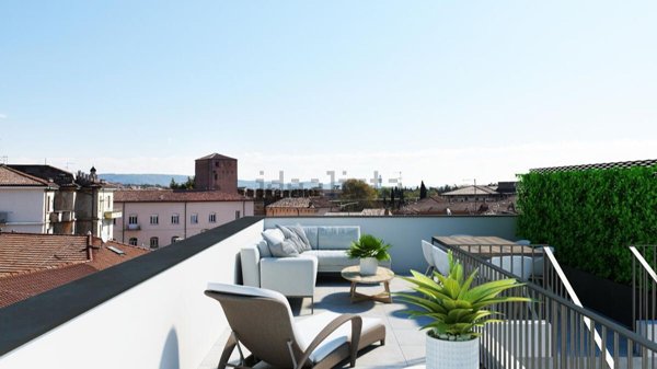 appartamento in vendita a Verona in zona Centro Storico