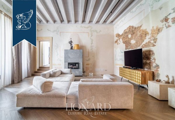 appartamento in vendita a Verona in zona Veronetta