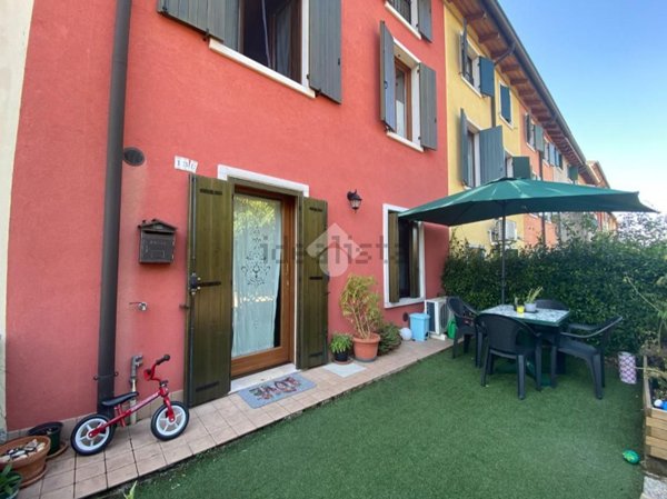 appartamento in vendita a Verona in zona Cadidavid