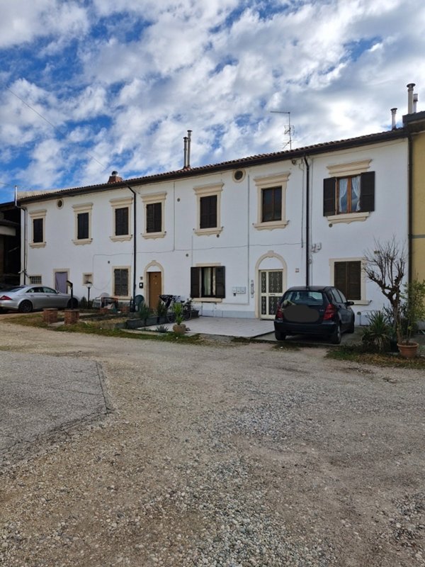 appartamento in vendita a Verona in zona San Pancrazio