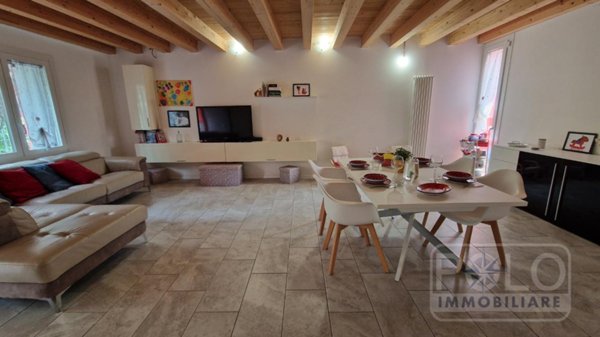 casa indipendente in vendita a Verona in zona Chievo