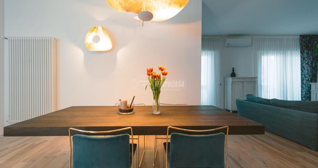 appartamento in vendita a Verona in zona Cittadella