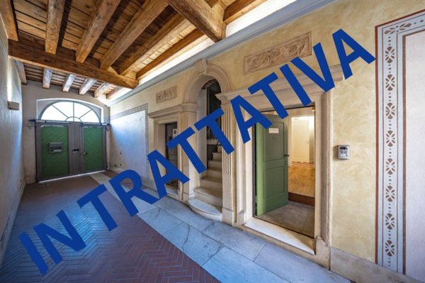 appartamento in vendita a Verona in zona Centro Storico