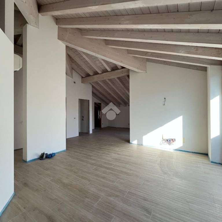 appartamento in vendita a Verona in zona Borgo Milano