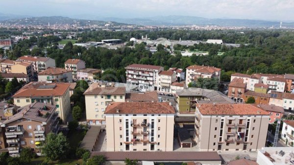 appartamento in vendita a Verona in zona Borgo Roma