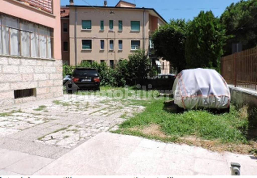 appartamento in vendita a Verona