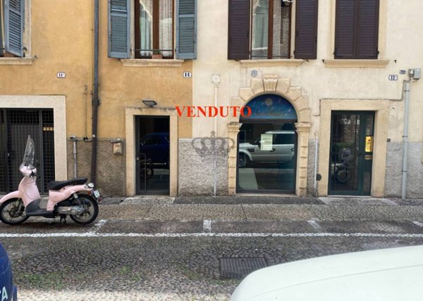 negozio in vendita a Verona in zona Centro Storico