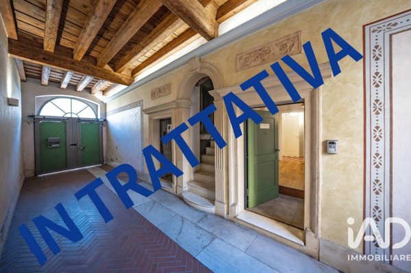 appartamento in vendita a Verona in zona Centro Storico