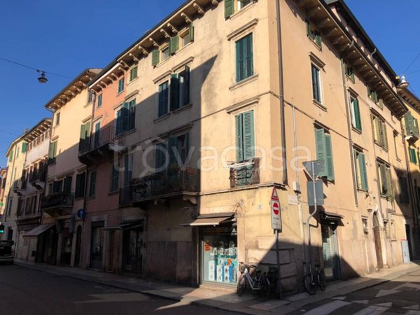 appartamento in vendita a Verona in zona Veronetta