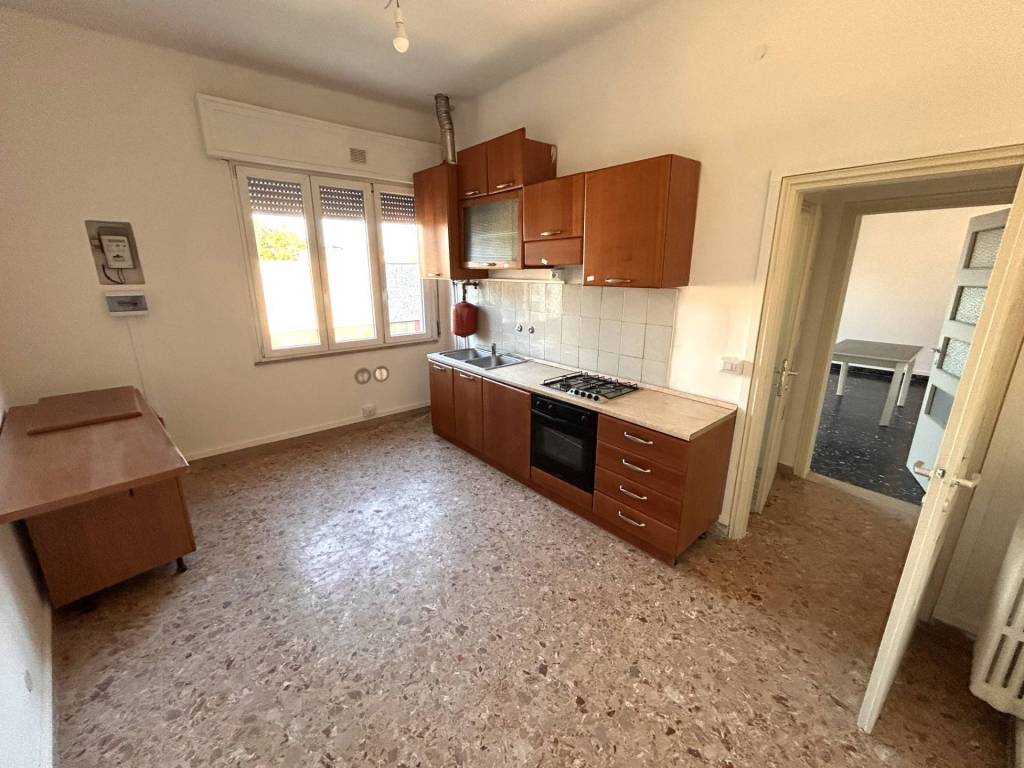 appartamento in vendita a Verona in zona Golosine