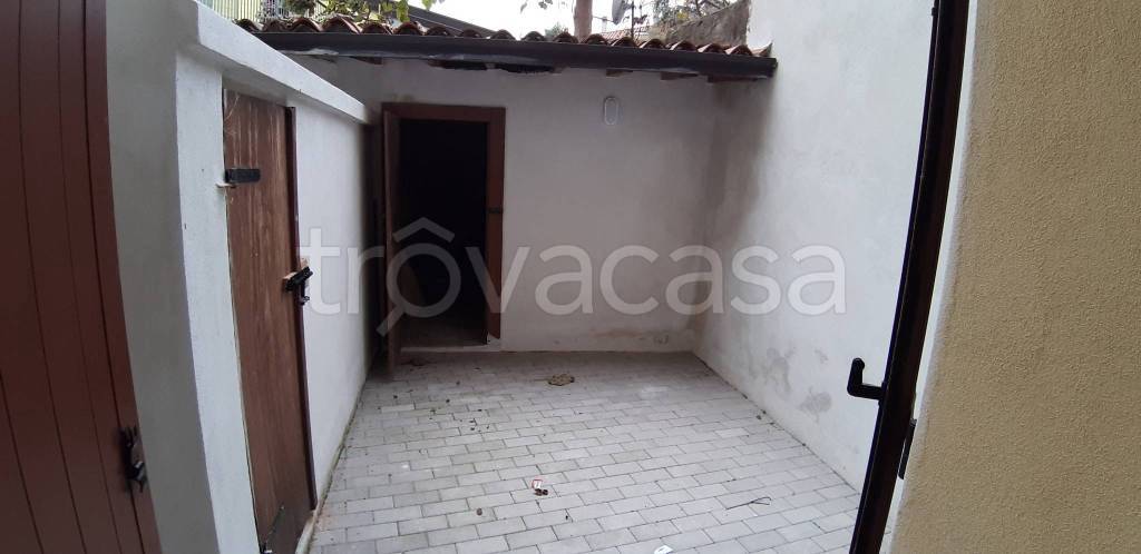 appartamento in vendita a Verona in zona Borgo Roma