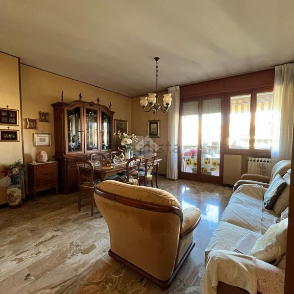 appartamento in vendita a Verona in zona San Zeno