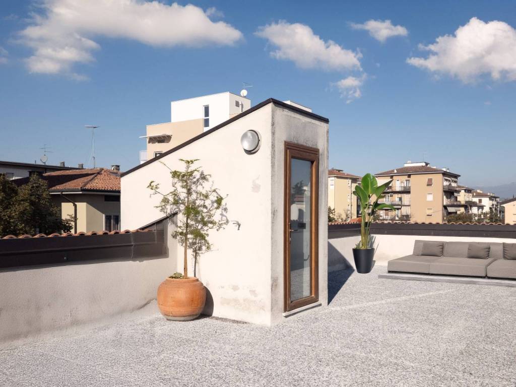 appartamento in vendita a Verona in zona Borgo Roma