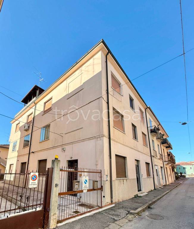 appartamento in vendita a Verona