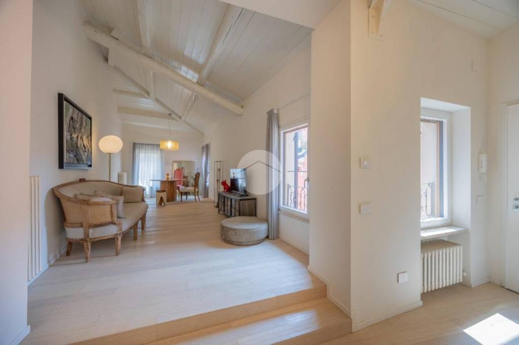 appartamento in vendita a Verona in zona Centro Storico