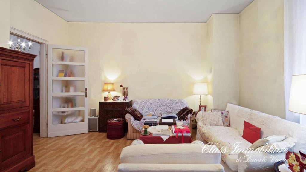 appartamento in vendita a Verona in zona Centro Storico