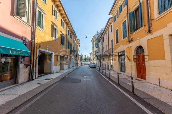 appartamento in vendita a Verona in zona San Zeno