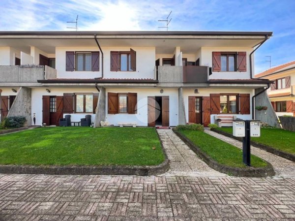 casa indipendente in vendita a Verona in zona San Michele Extra