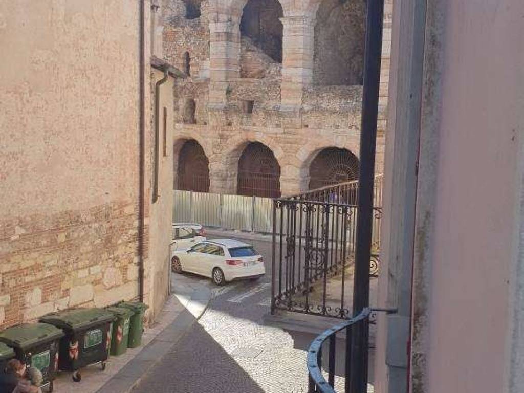 appartamento in vendita a Verona in zona Centro Storico
