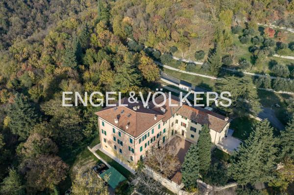 appartamento in vendita a Verona in zona Avesa