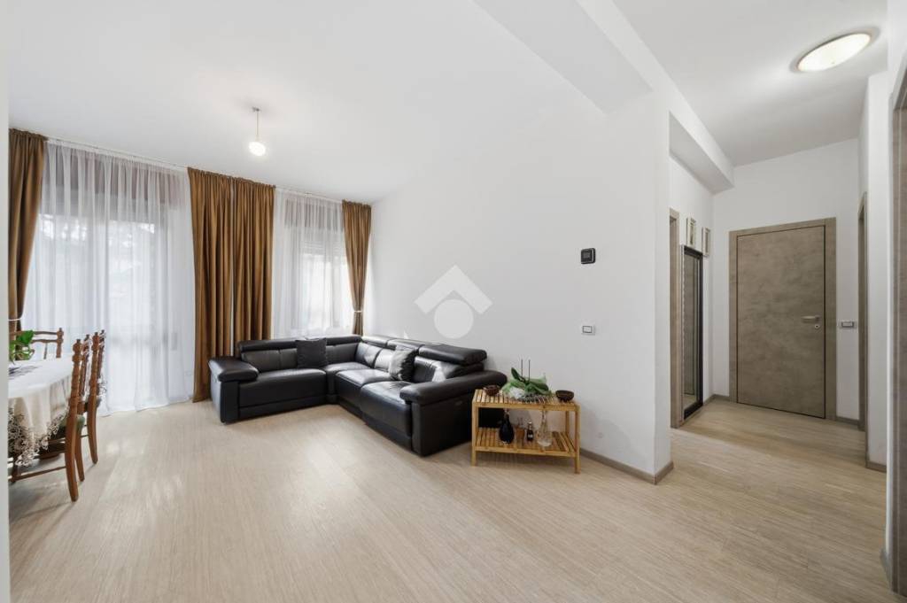 appartamento in vendita a Verona in zona Musicisti / Santa Croce