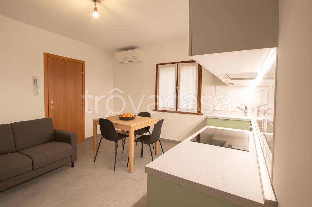 appartamento in vendita a Verona in zona San Zeno