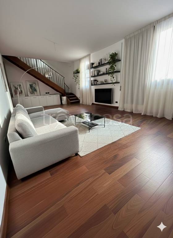 appartamento in vendita a Verona in zona Borgo Venezia / Borgo Trieste