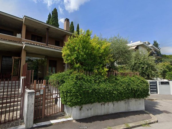 casa indipendente in vendita a Verona in zona Musicisti / Santa Croce