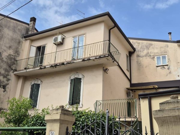 appartamento in vendita a Verona in zona Borgo Venezia / Borgo Trieste