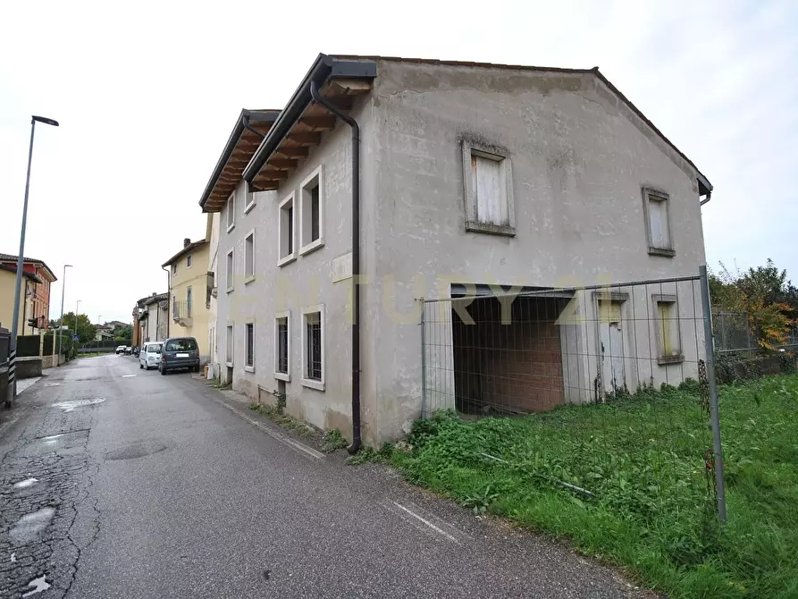 casa indipendente in vendita a Verona