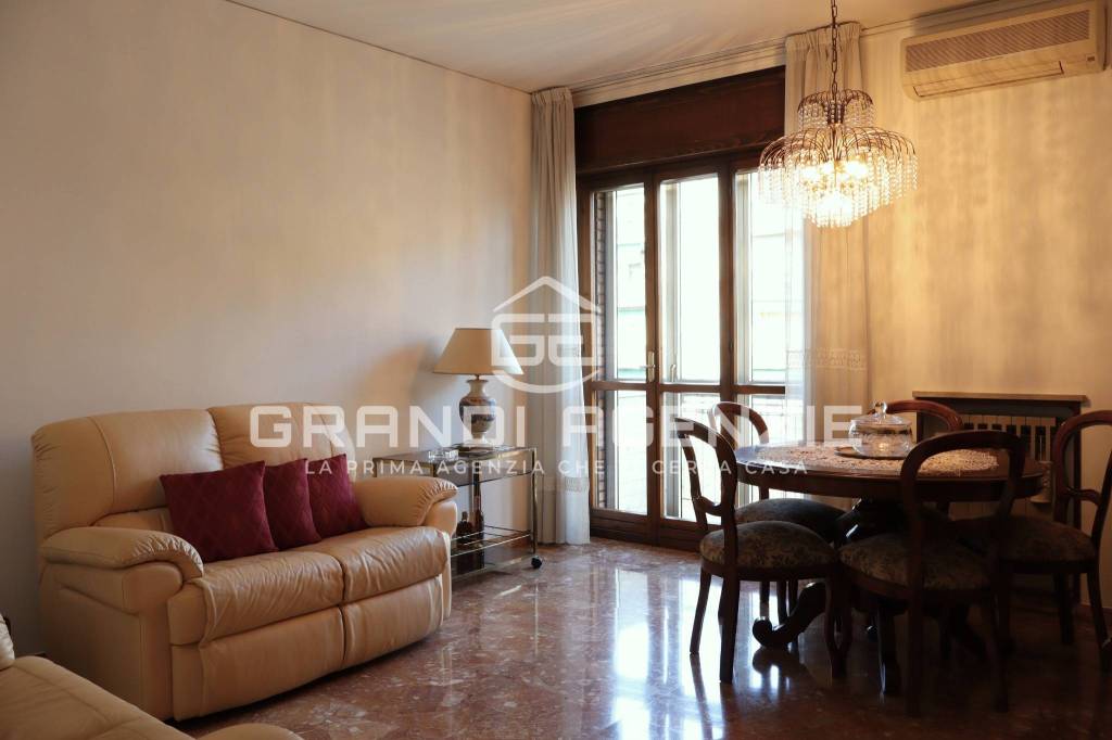 appartamento in vendita a Verona in zona Borgo Milano