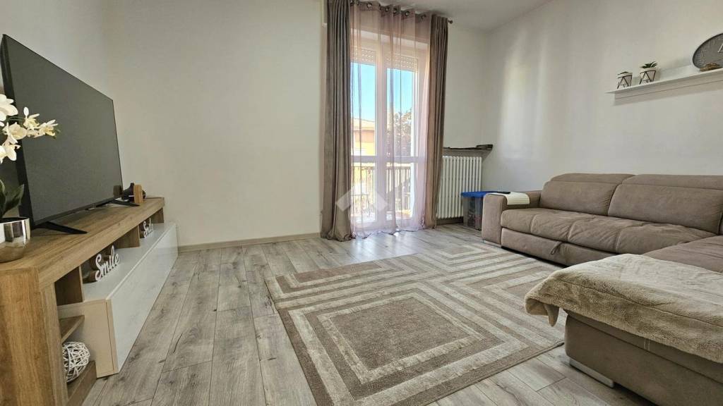 appartamento in vendita a Verona in zona Borgo Roma