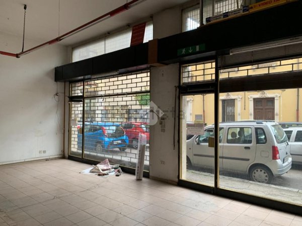 ufficio in vendita a Verona in zona Borgo Roma